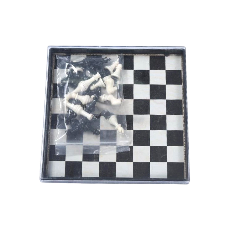 Mini Travel Chess game