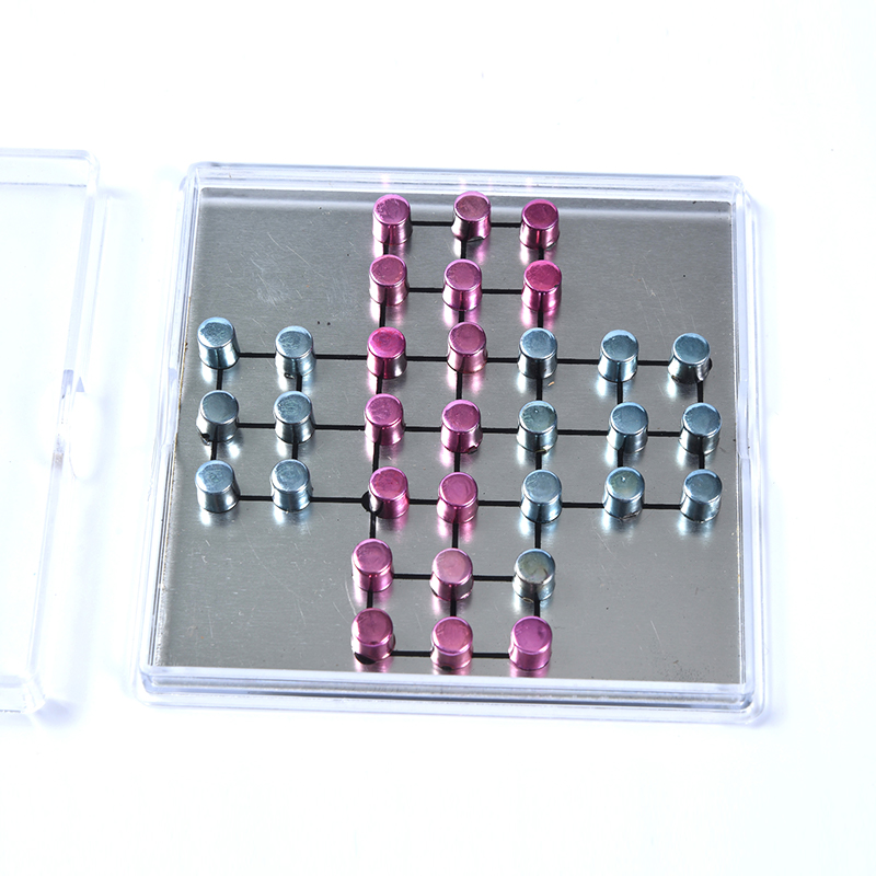 Magnetic Metal Tic-Tac-Toe in Clear Acrylic Case