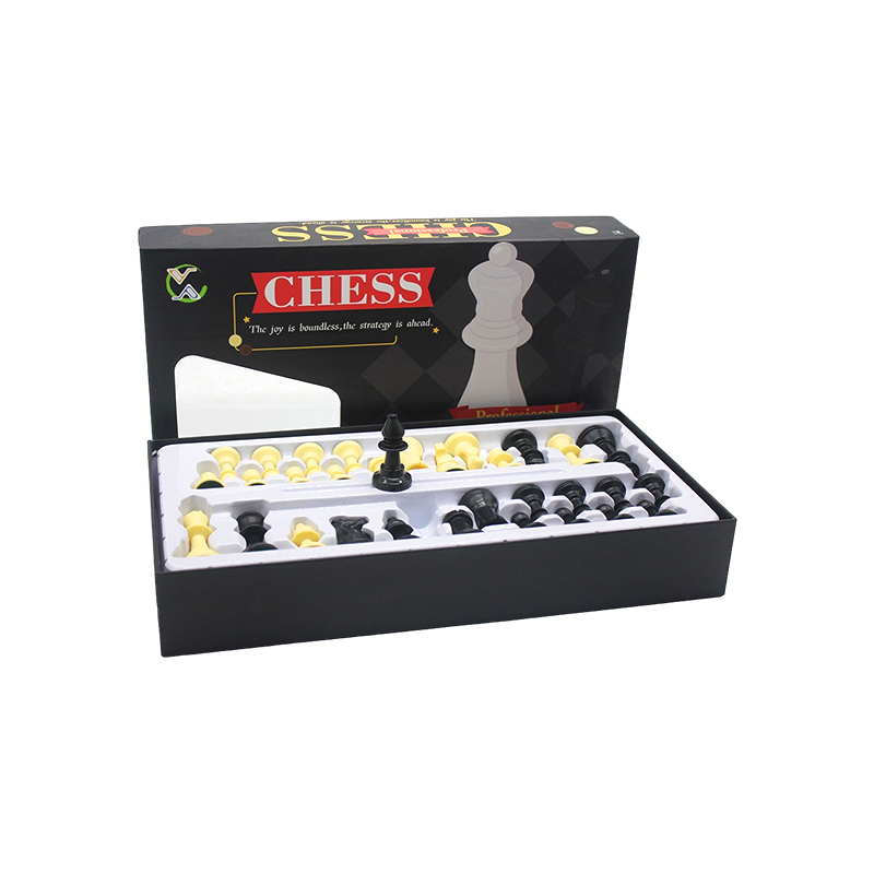Complete with Board and fragmina Classic Latin Chess Set