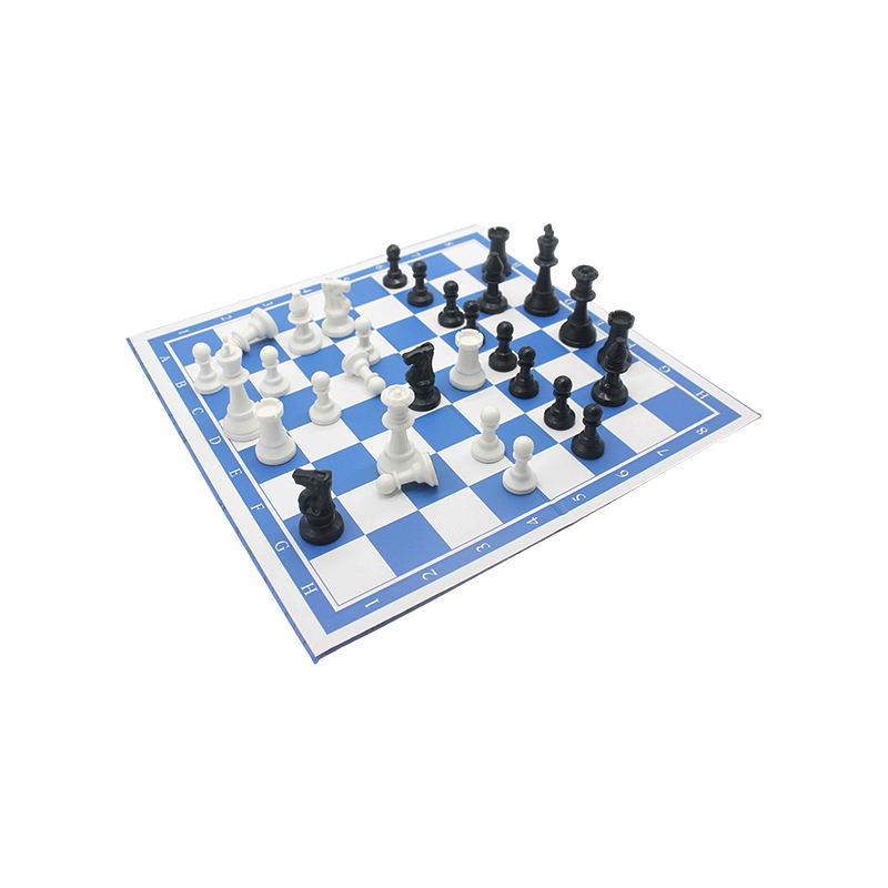 Complete with Board and fragmina Classic Latin Chess Set